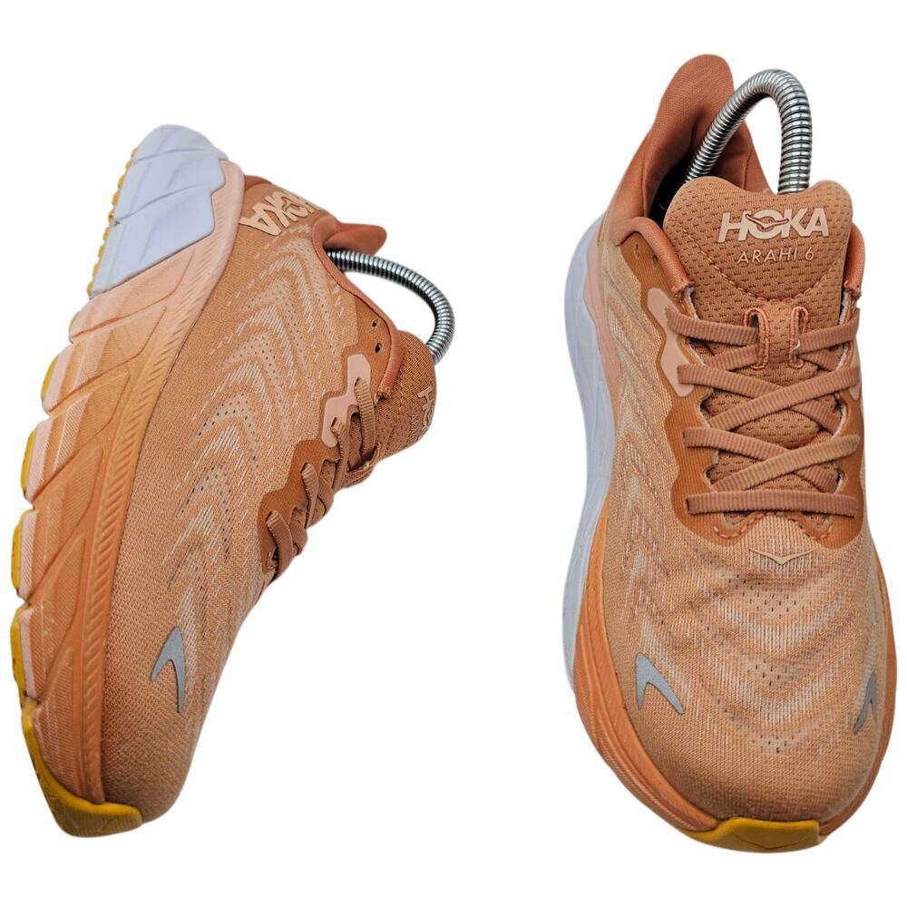 Hoka One One Arahi 6 Sun Baked Shell Coral Womens 7.5B (UK 6) Running Shoes